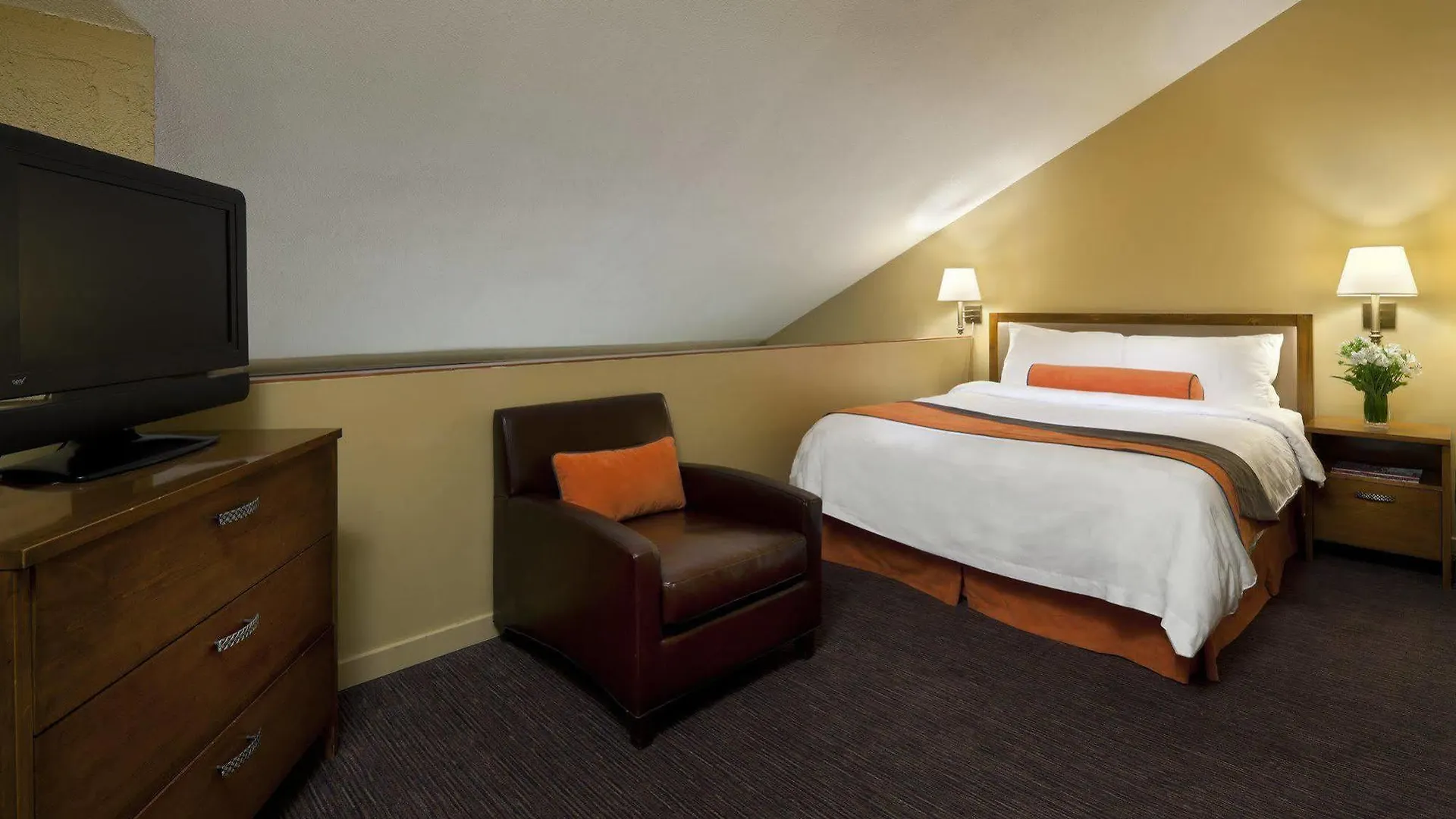 *** Hotel Whistler Village Inn & Suites Canada
